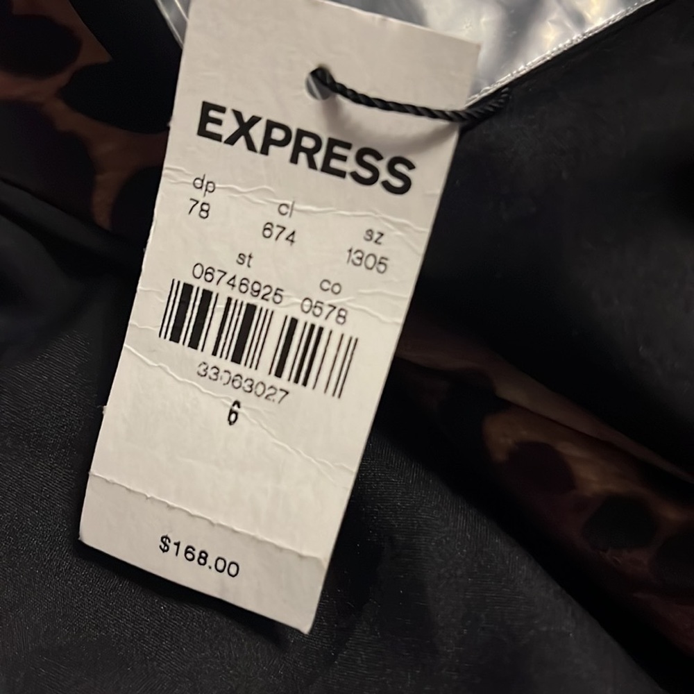 Express brand animal print fully lined blazer, new - Picture 11 of 11